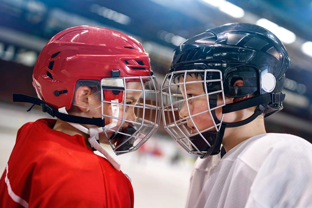 Kids playing hockey | Dental protection
